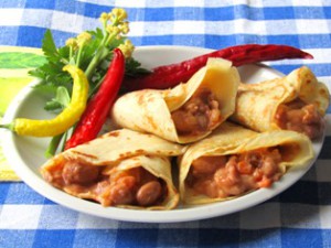 palačinky plněné fazolovou náplní